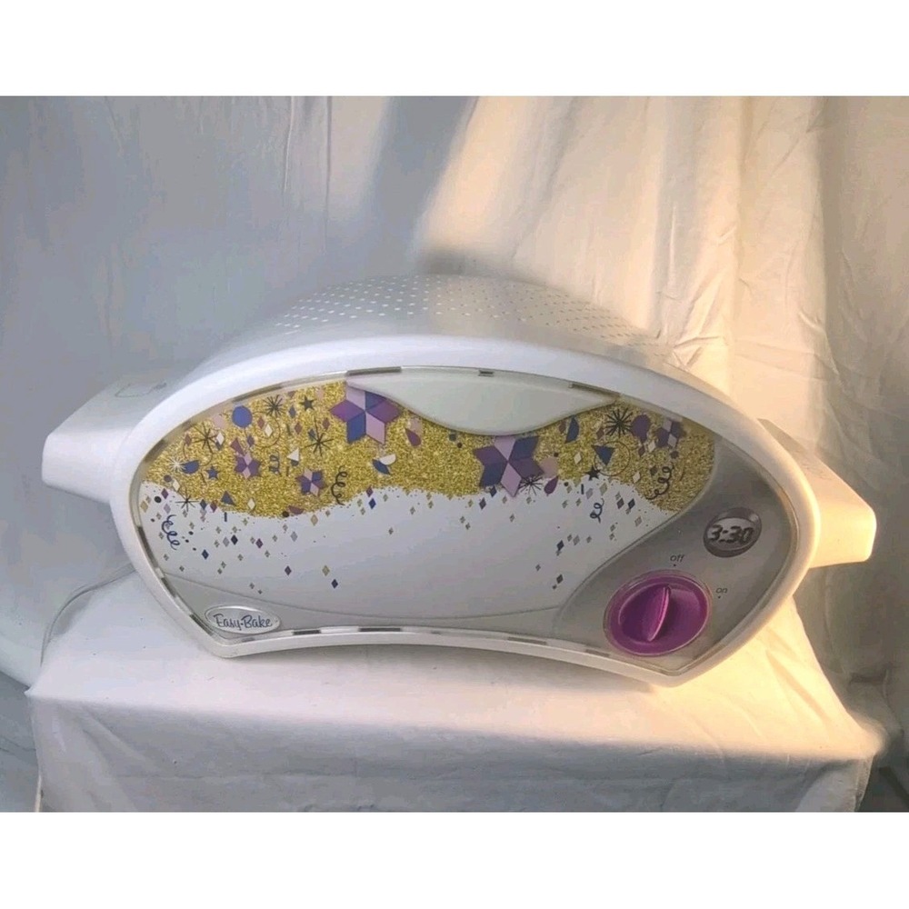 :Easy-Bake Ultimate Oven Hasbro 2015 Model E6120 Working‎ Light Tested Purple W